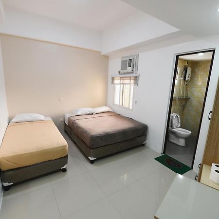 Cebu Courtyard Hotell Lapu-Lapu City Eksteriør bilde