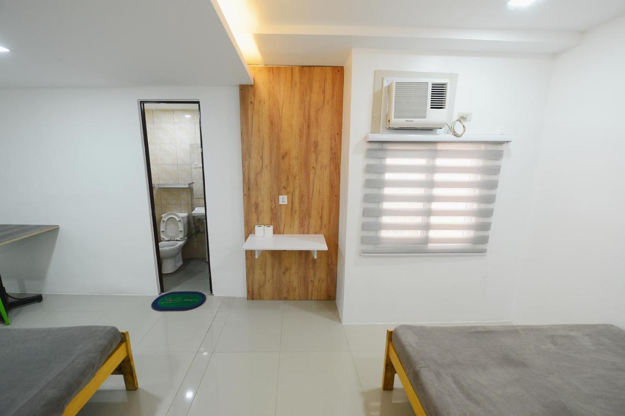 Cebu Courtyard Hotell Lapu-Lapu City Eksteriør bilde