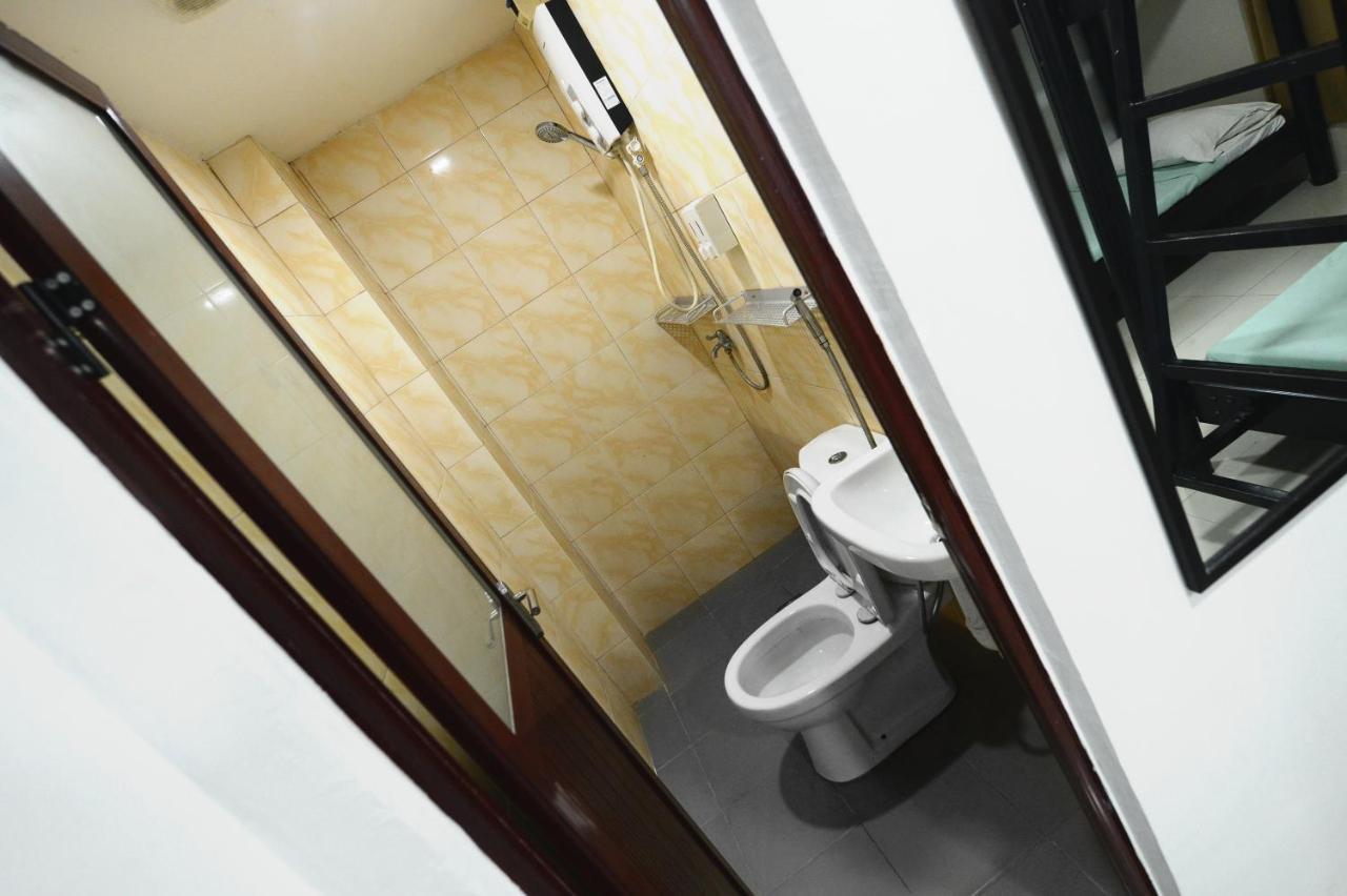 Cebu Courtyard Hotell Lapu-Lapu City Eksteriør bilde