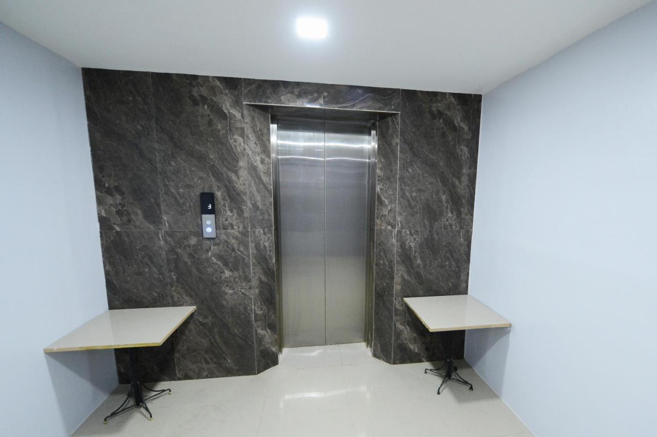 Cebu Courtyard Hotell Lapu-Lapu City Eksteriør bilde