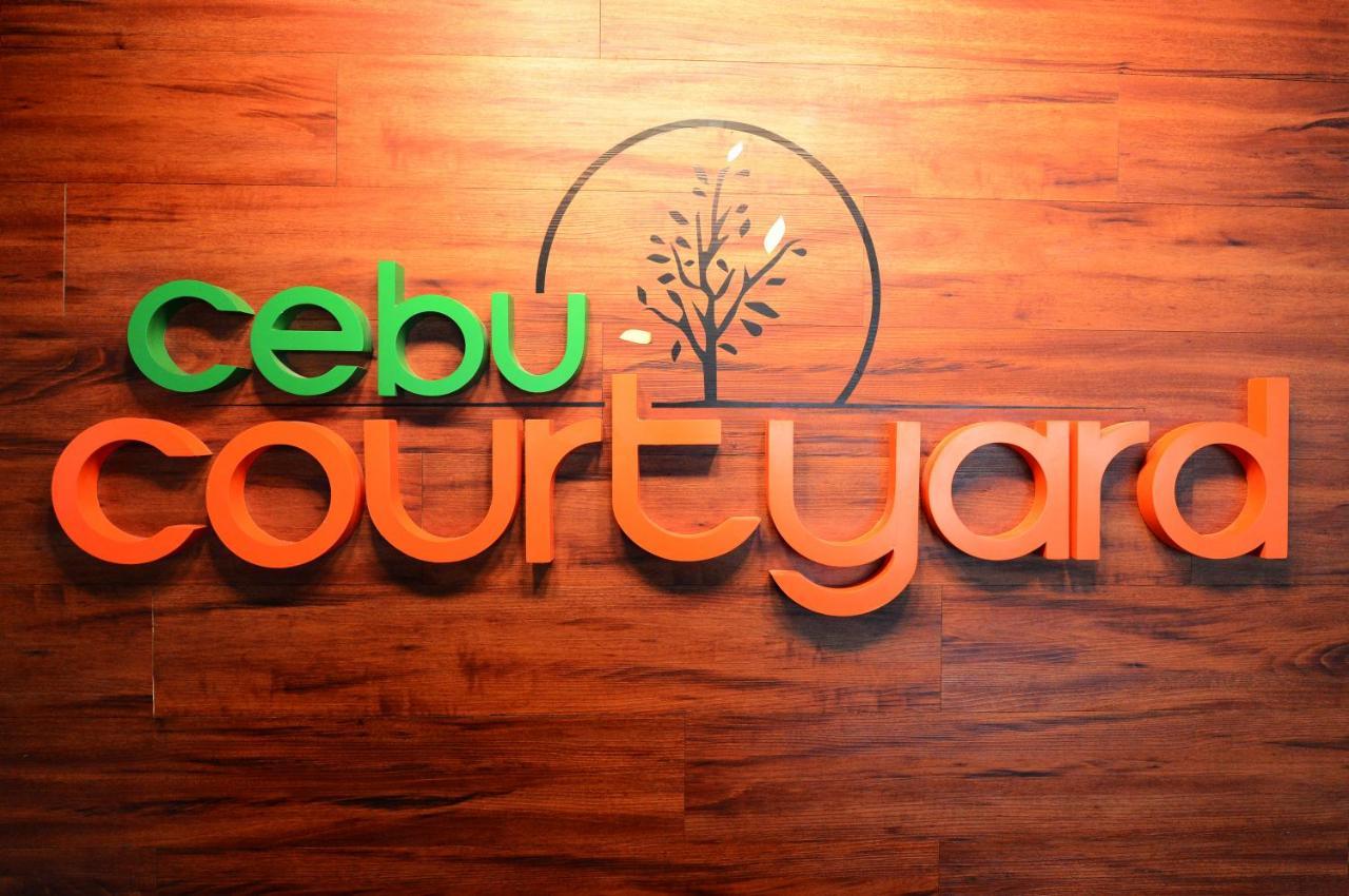Cebu Courtyard Hotell Lapu-Lapu City Eksteriør bilde