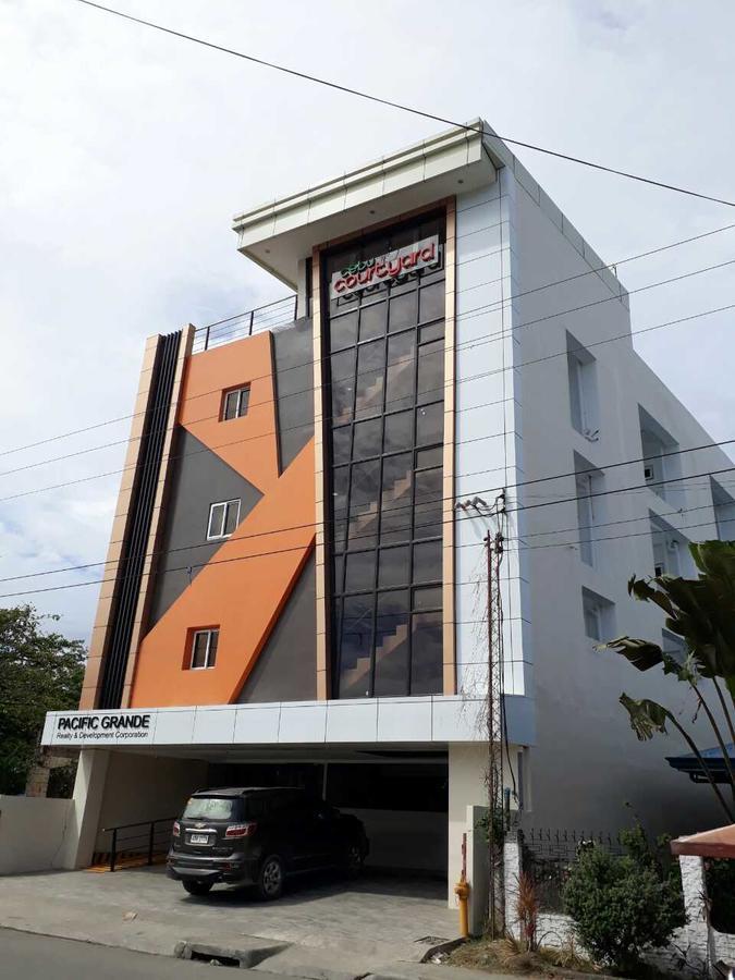 Cebu Courtyard Hotell Lapu-Lapu City Eksteriør bilde