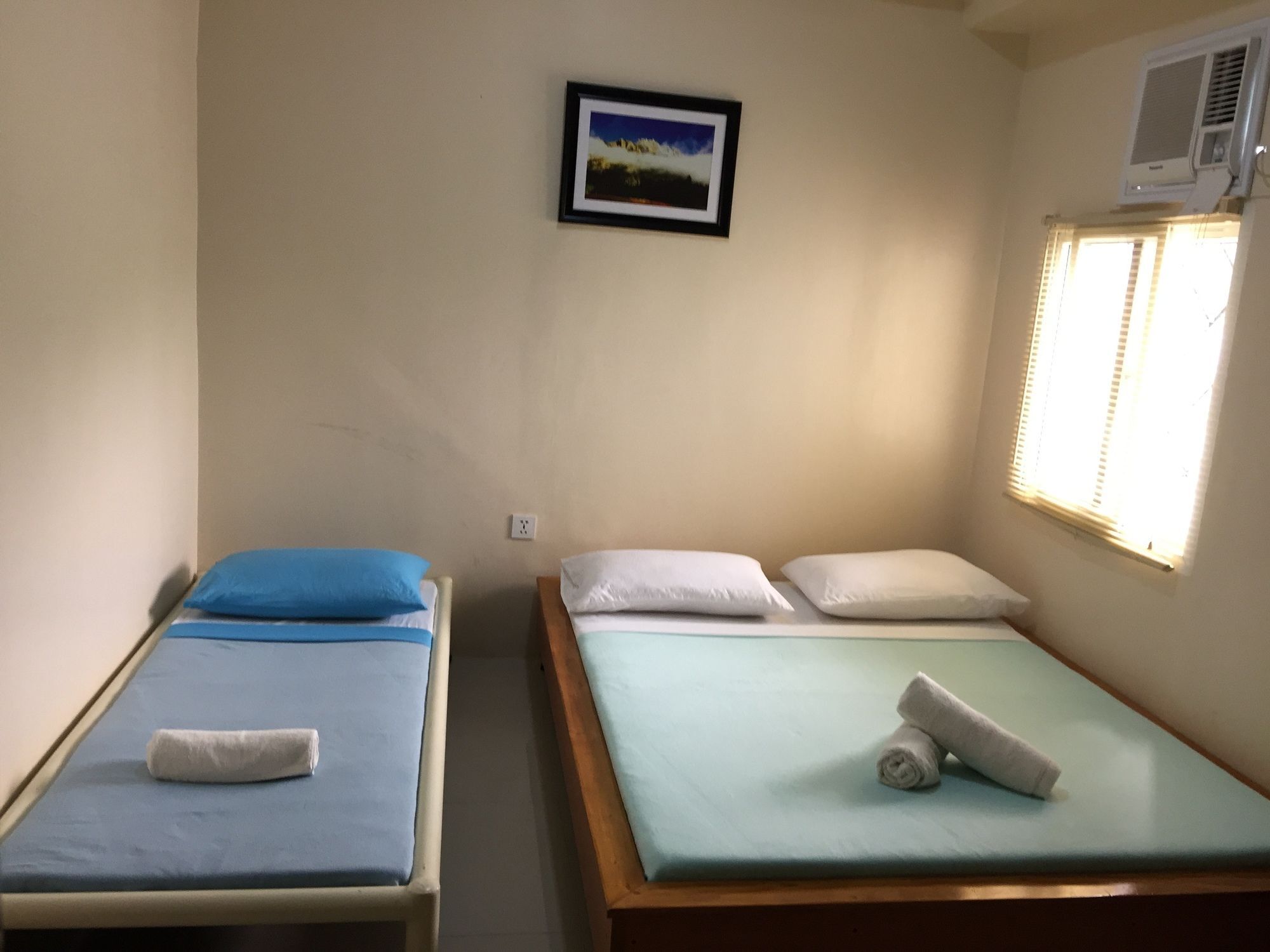 Cebu Courtyard Hotell Lapu-Lapu City Eksteriør bilde